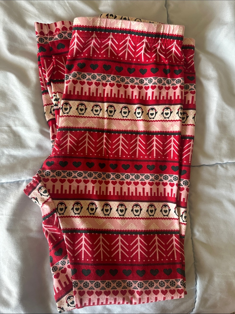 Girls Red & Cream Holiday Patterned Leggings